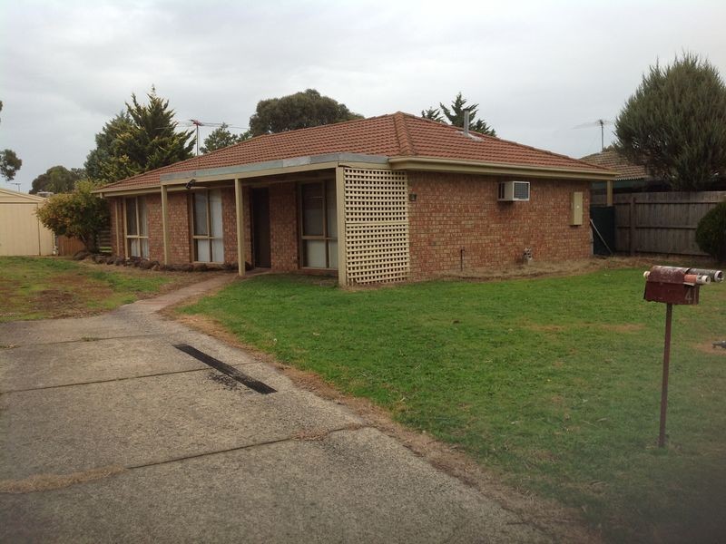 41 Kingston Avenue, Pakenham VIC 3810