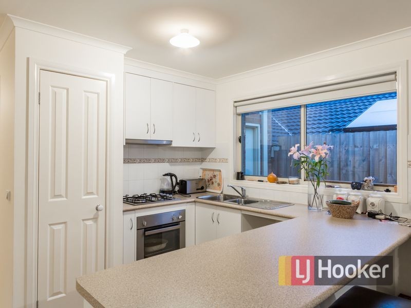 17/18 Ben Drive, Pakenham VIC 3810