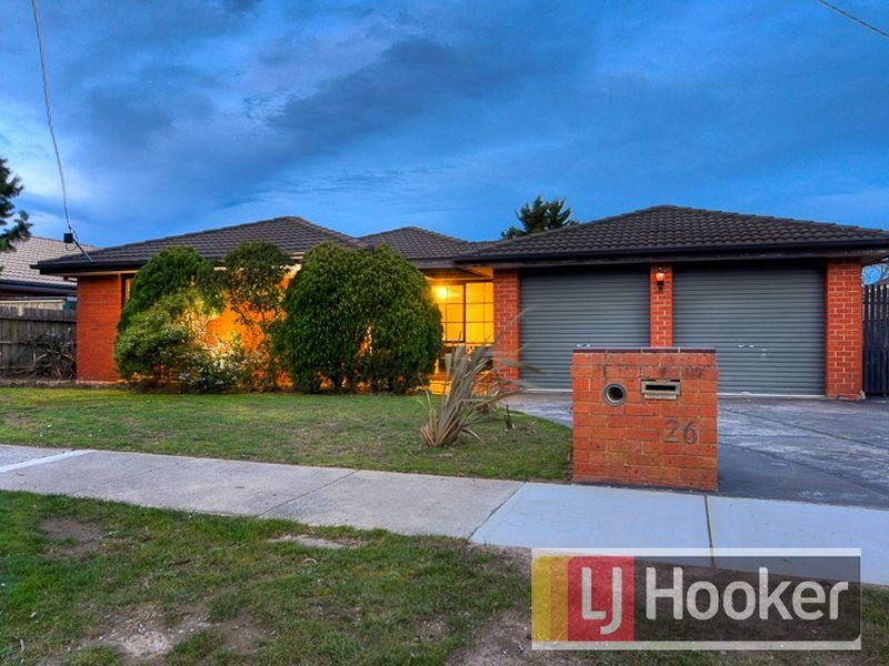 26 Dunbarton Drive, Pakenham VIC 3810