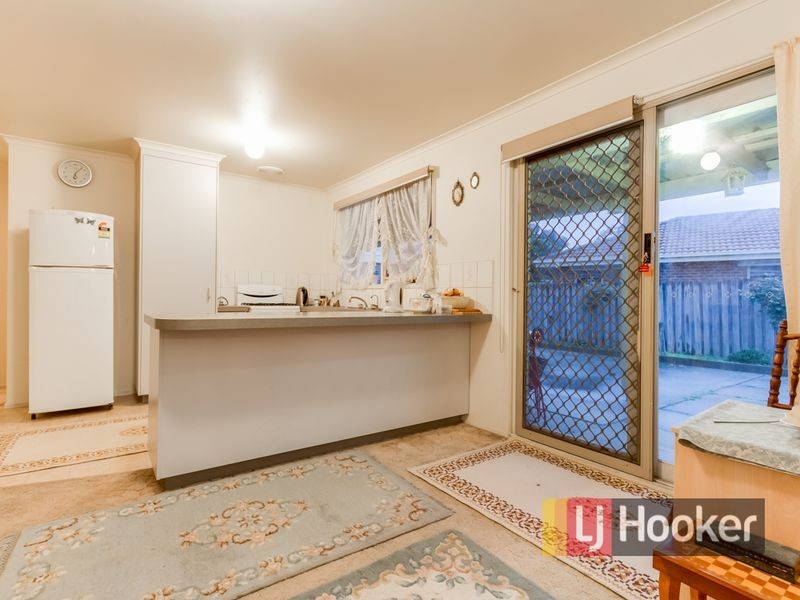 67 Simon Drive, Pakenham VIC 3810