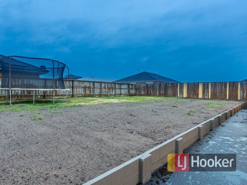 78 Banjo Paterson Drive, Pakenham VIC 3810