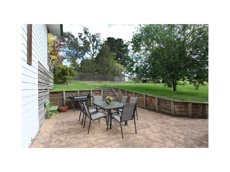 330 SANDERS ROAD, Bunyip VIC 3815