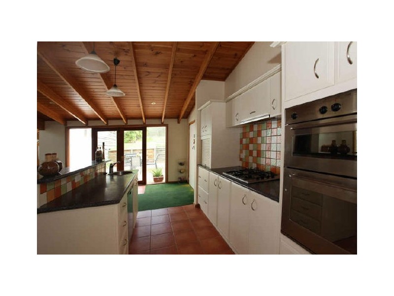 330 SANDERS ROAD, Bunyip VIC 3815