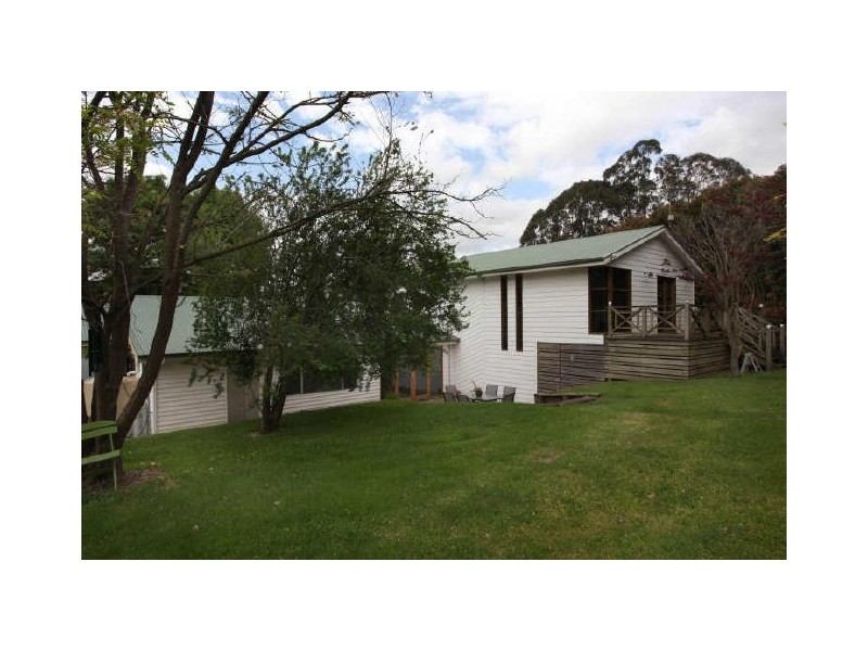 330 SANDERS ROAD, Bunyip VIC 3815