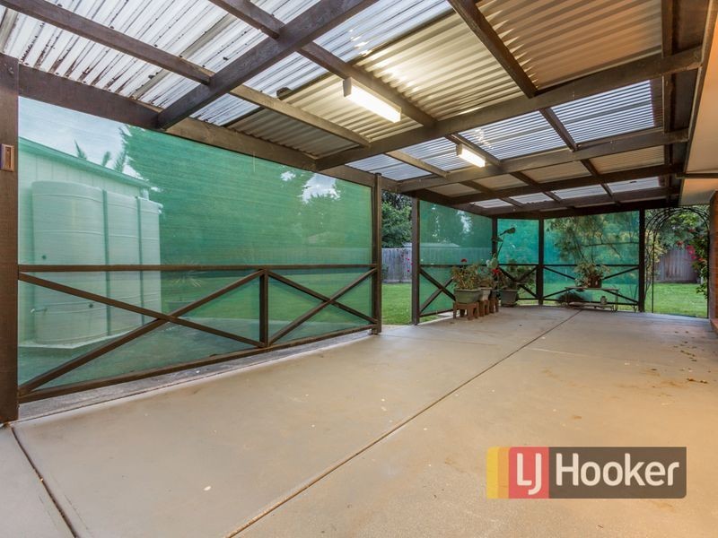 14 Martingale Place, Pakenham VIC 3810