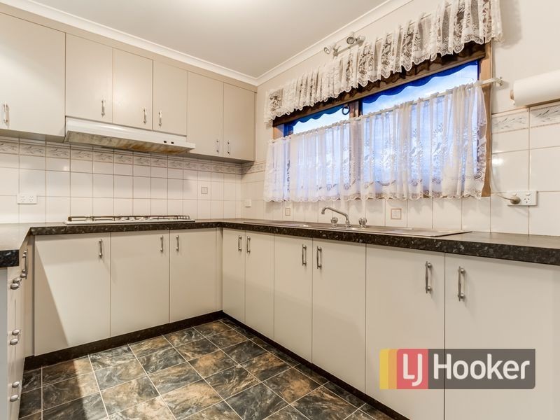 14 Martingale Place, Pakenham VIC 3810