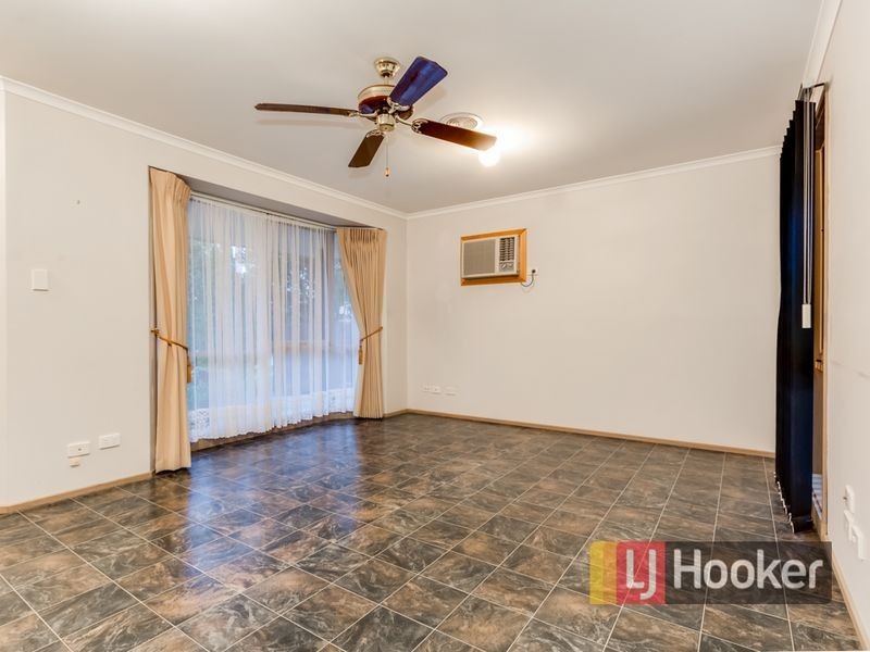 14 Martingale Place, Pakenham VIC 3810