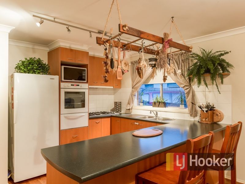 156 Racecourse Road North, Pakenham VIC 3810