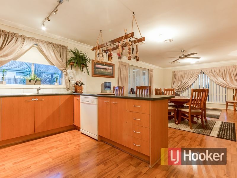 156 Racecourse Road North, Pakenham VIC 3810