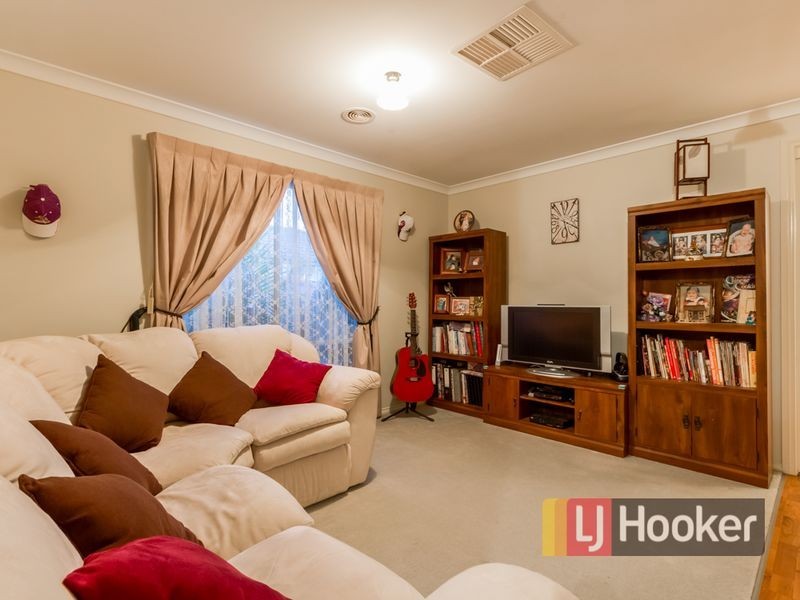 156 Racecourse Road North, Pakenham VIC 3810