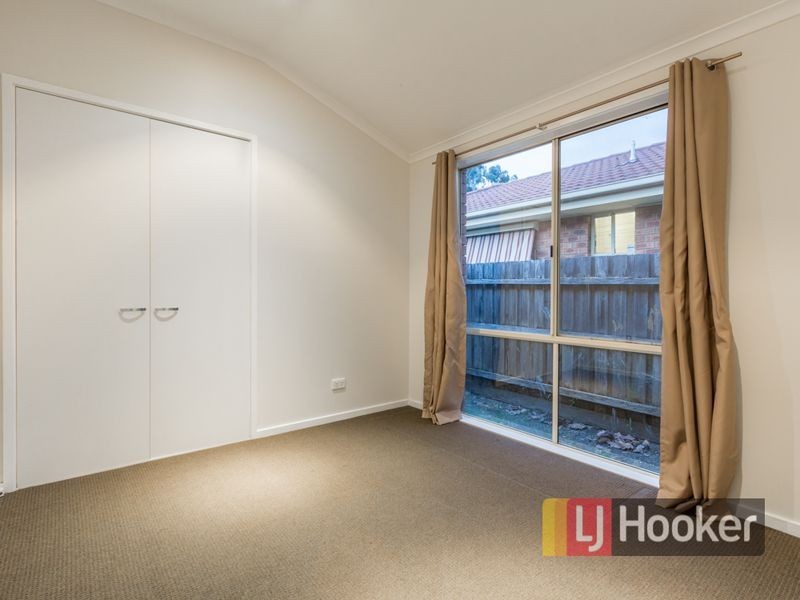 28 Pommel Street, Pakenham VIC 3810