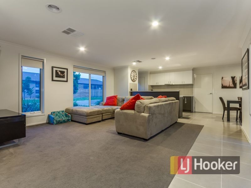 1 Verdant Avenue, Officer VIC 3809