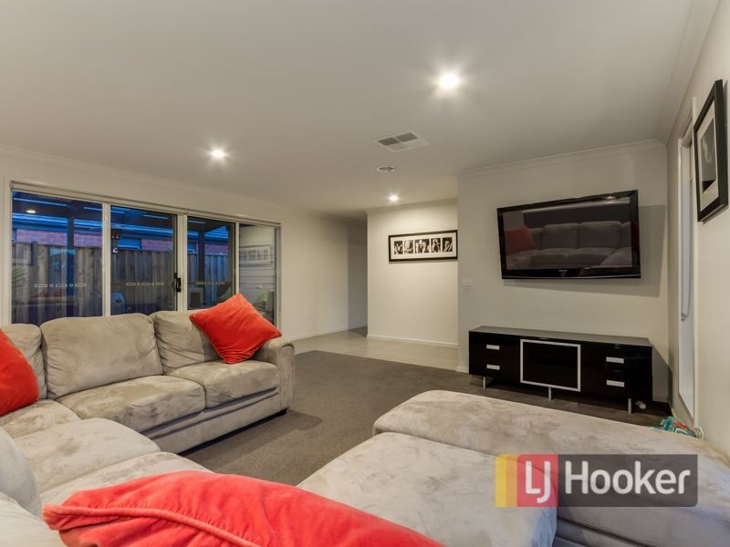 1 Verdant Avenue, Officer VIC 3809