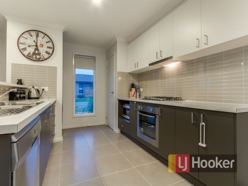 1 Verdant Avenue, Officer VIC 3809