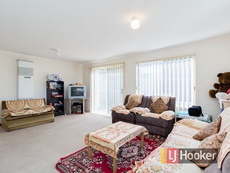 19/21-31 Parman Avenue, Pakenham VIC 3810