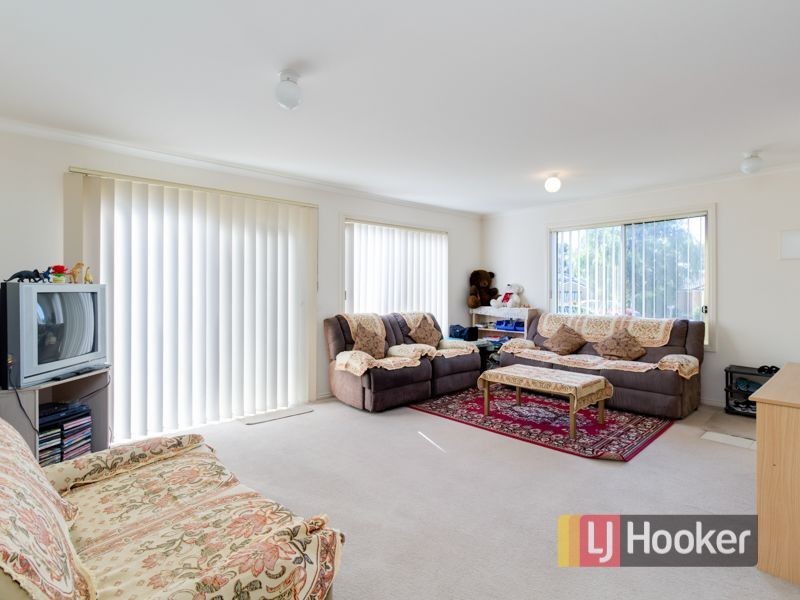 19/21-31 Parman Avenue, Pakenham VIC 3810