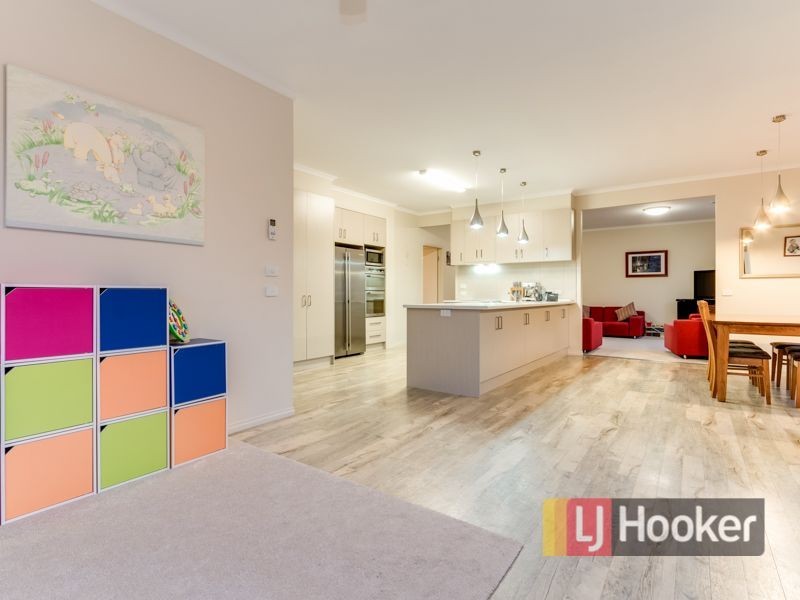 47 The Circuit, Pakenham VIC 3810