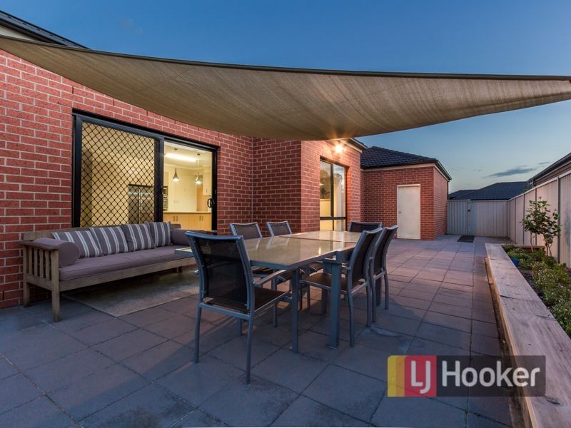 47 The Circuit, Pakenham VIC 3810