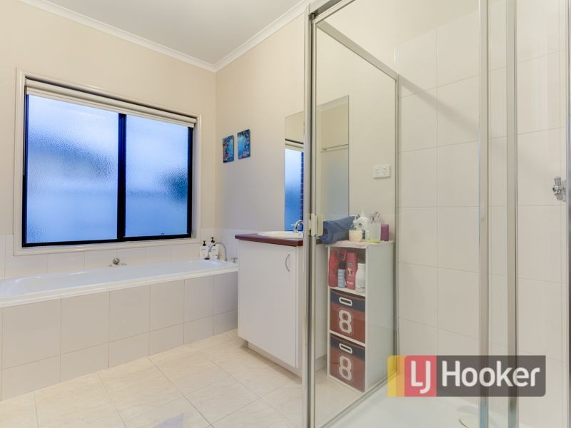 47 The Circuit, Pakenham VIC 3810