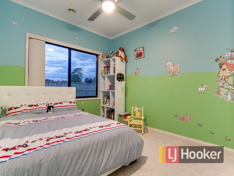 47 The Circuit, Pakenham VIC 3810