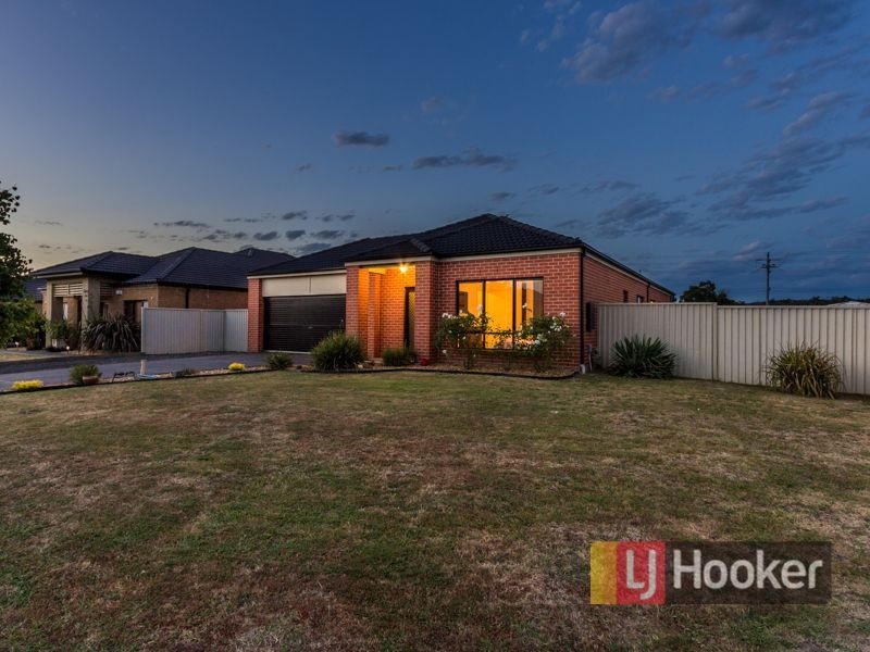 47 The Circuit, Pakenham VIC 3810