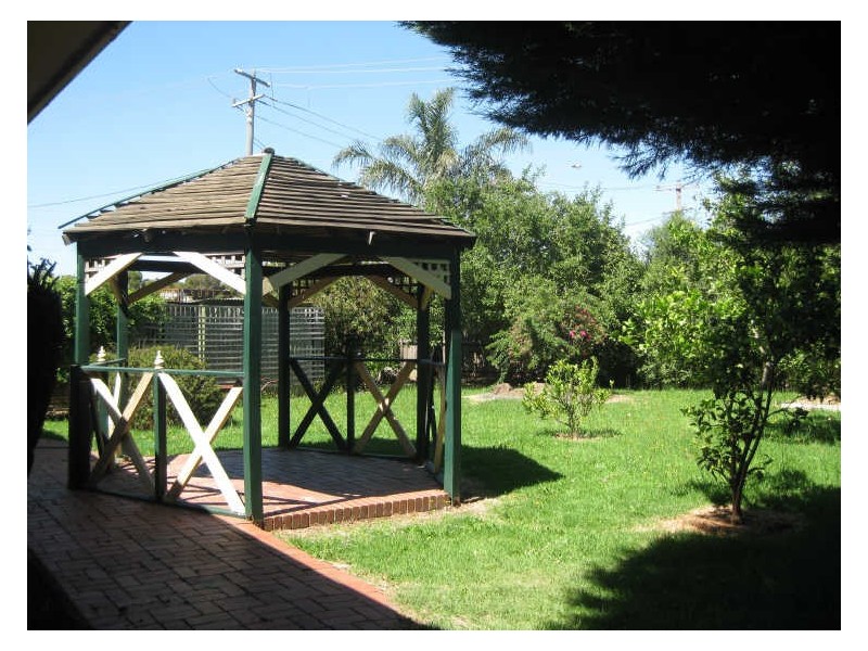 6 Sykes Court, Pakenham VIC 3810