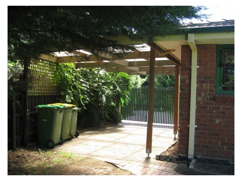 6 Sykes Court, Pakenham VIC 3810