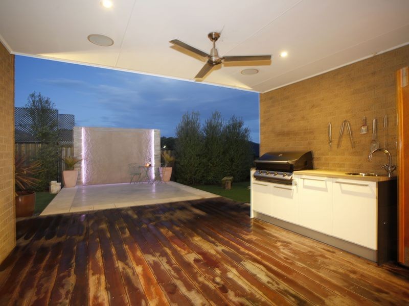 26 Huron Parkway, Pakenham VIC 3810