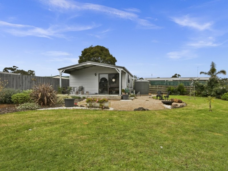 8 Village Fair Drive, Newlands Arm VIC 3875