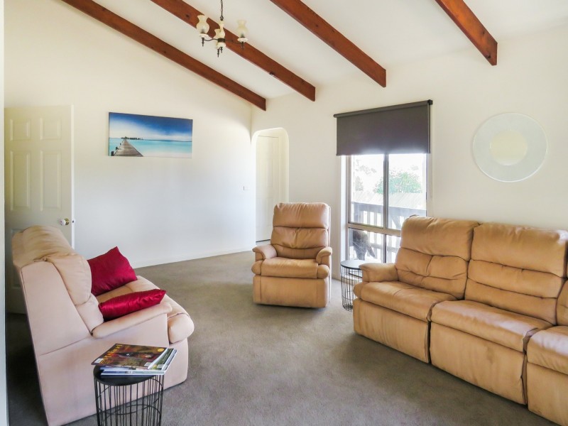 9 Midway Avenue, Newlands Arm VIC 3875