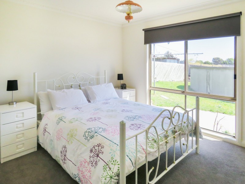 9 Midway Avenue, Newlands Arm VIC 3875