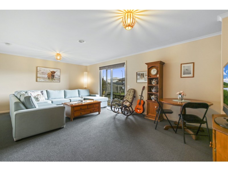 21 The Crescent, Paynesville VIC 3880