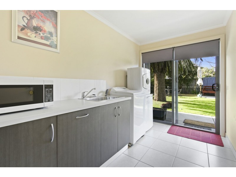 21 The Crescent, Paynesville VIC 3880