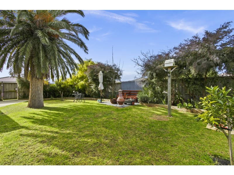 21 The Crescent, Paynesville VIC 3880