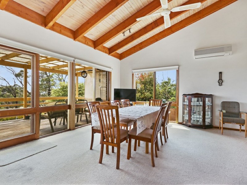 6 Fullarton Drive, Paynesville VIC 3880