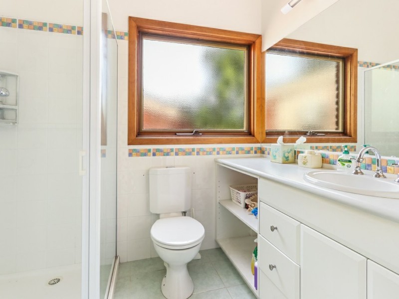 6 Fullarton Drive, Paynesville VIC 3880