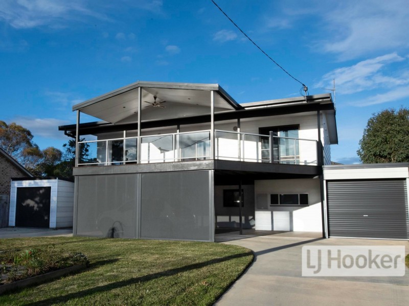 8 Government Road, Paynesville VIC 3880