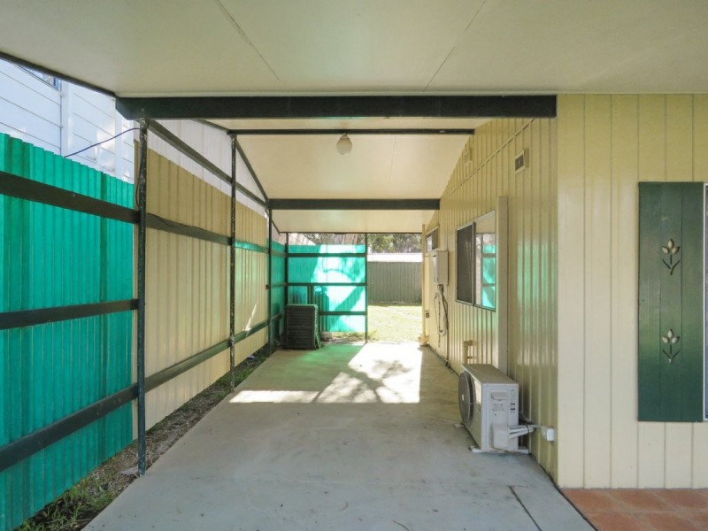 8 Fifth Parade, Raymond Island VIC 3880