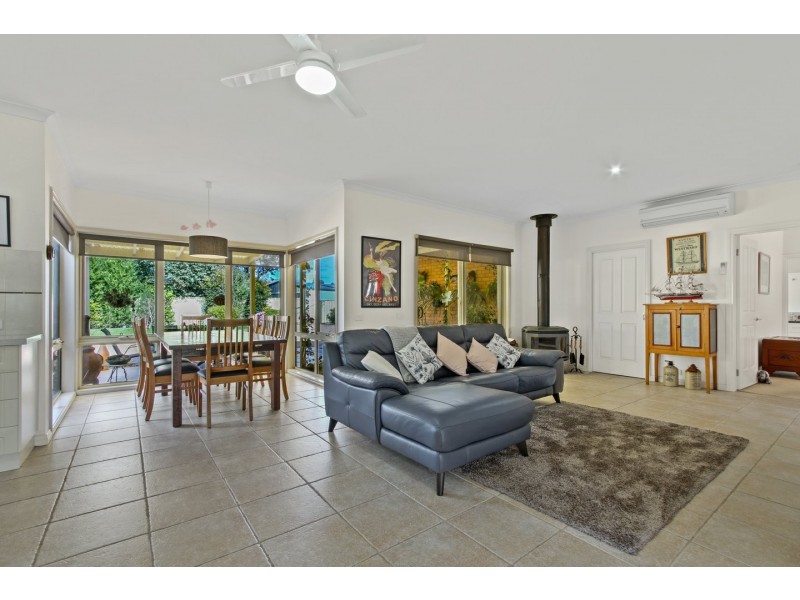 14 Colony Club Drive, Newlands Arm VIC 3875