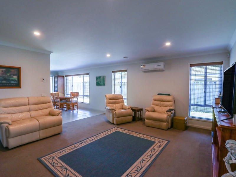 5 Alice Court, Paynesville VIC 3880