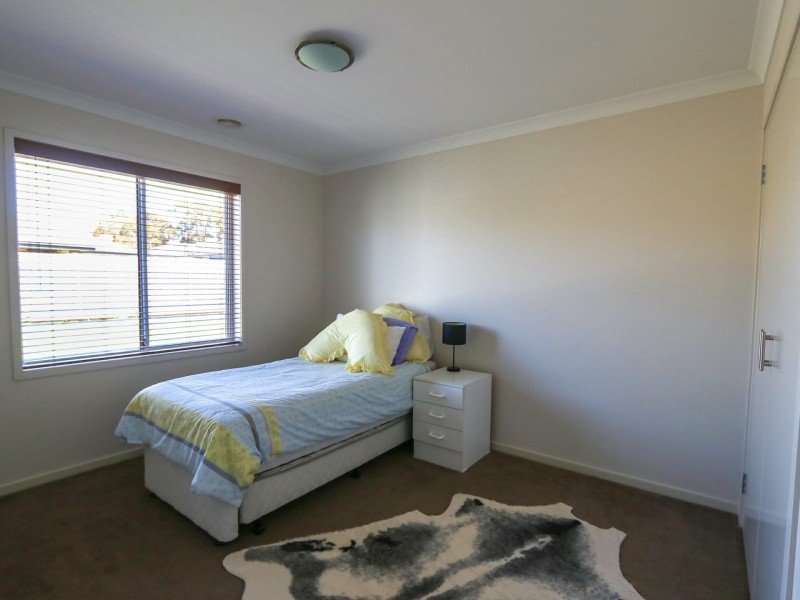 5 Alice Court, Paynesville VIC 3880