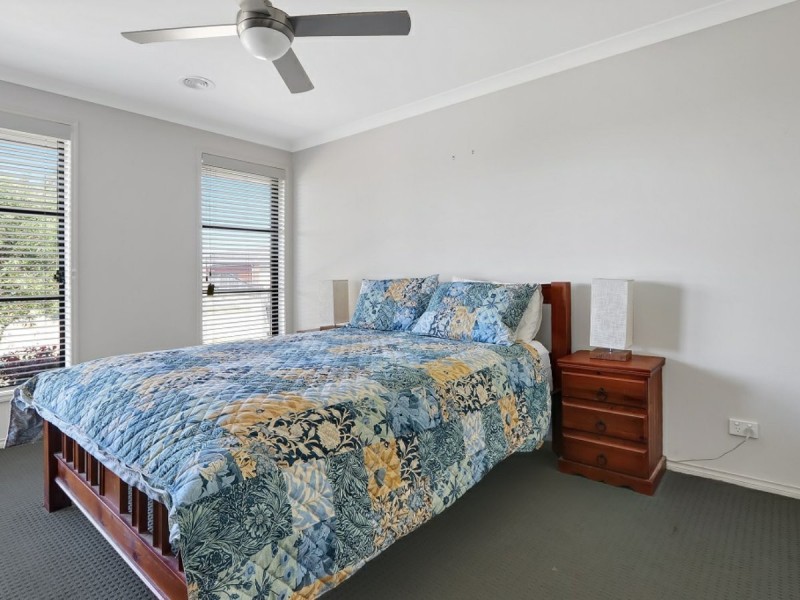 10 Digney Street, Paynesville VIC 3880