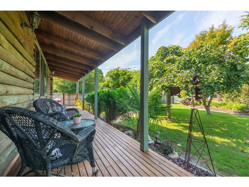 32 Newton Close, Paynesville VIC 3880