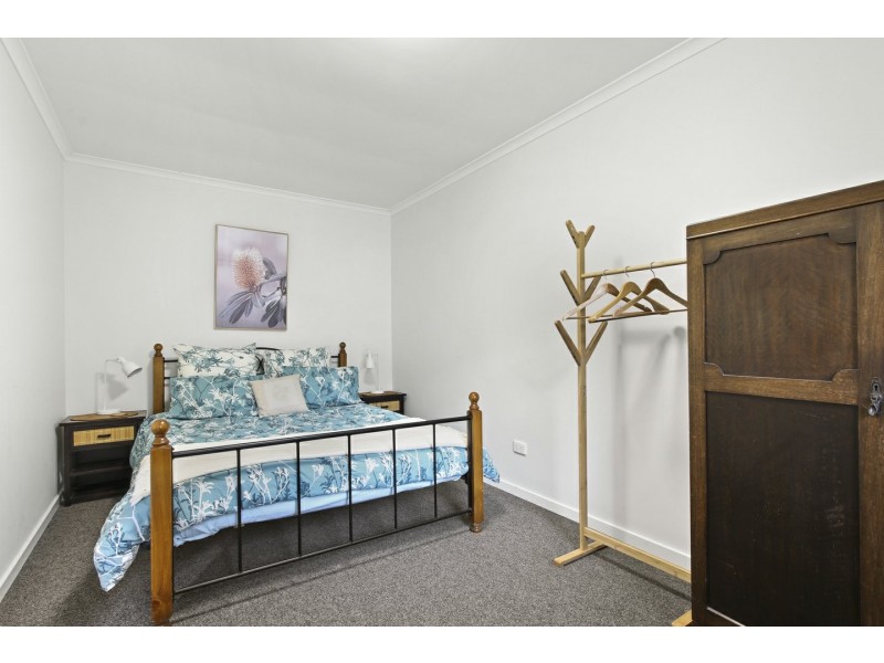 30 Seventh Parade, Raymond Island VIC 3880