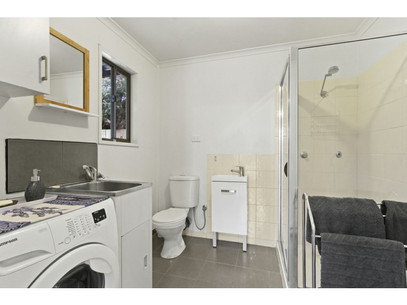 30 Seventh Parade, Raymond Island VIC 3880