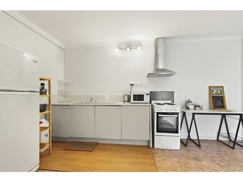 30 Seventh Parade, Raymond Island VIC 3880