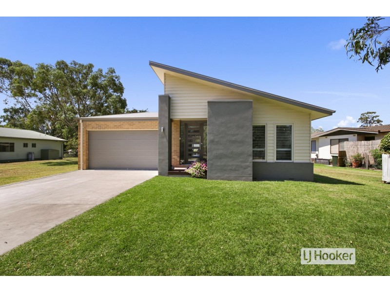 41 Sixth Avenue, Raymond Island VIC 3880