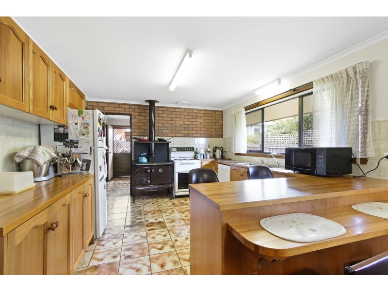 6 Harbour Court, Paynesville VIC 3880