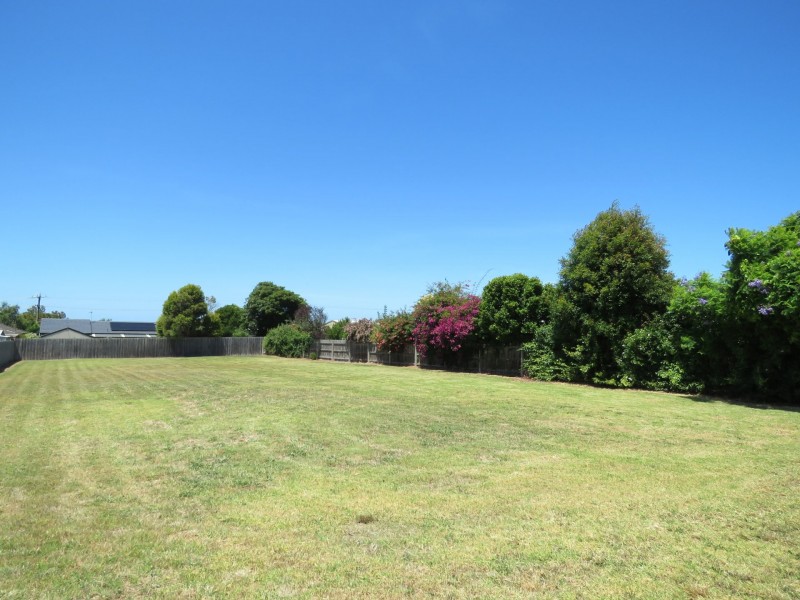 128 Main Road, Paynesville VIC 3880