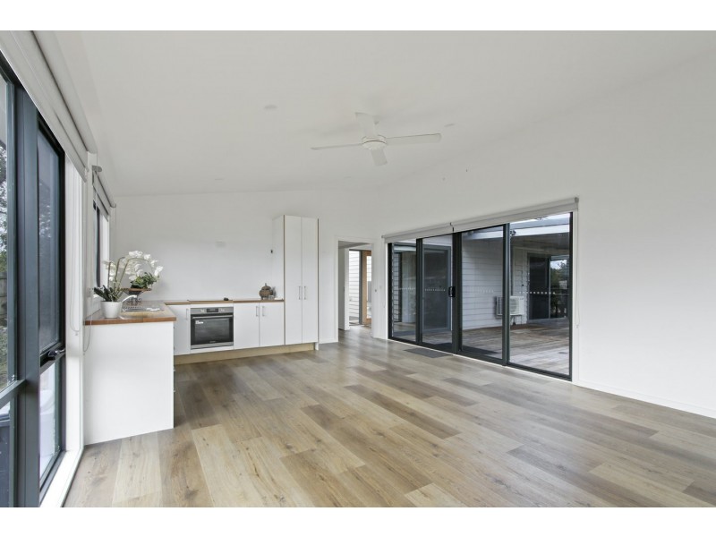 12 Dawsons Cove Drive, Newlands Arm VIC 3875